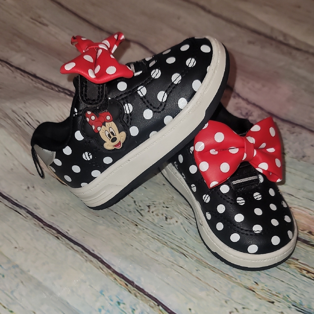 Minnie Mouse Shoes Like New